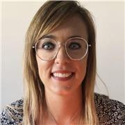 Laureata in Farmacia presso l'Università di Bologna offre lezioni individuali in presenza di Italiano, Storia e Geografia